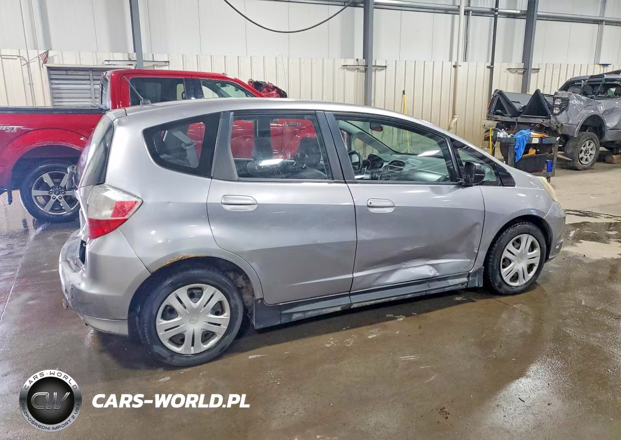 2009 Honda Fit VIN:JHMGE88249S008865 - 3