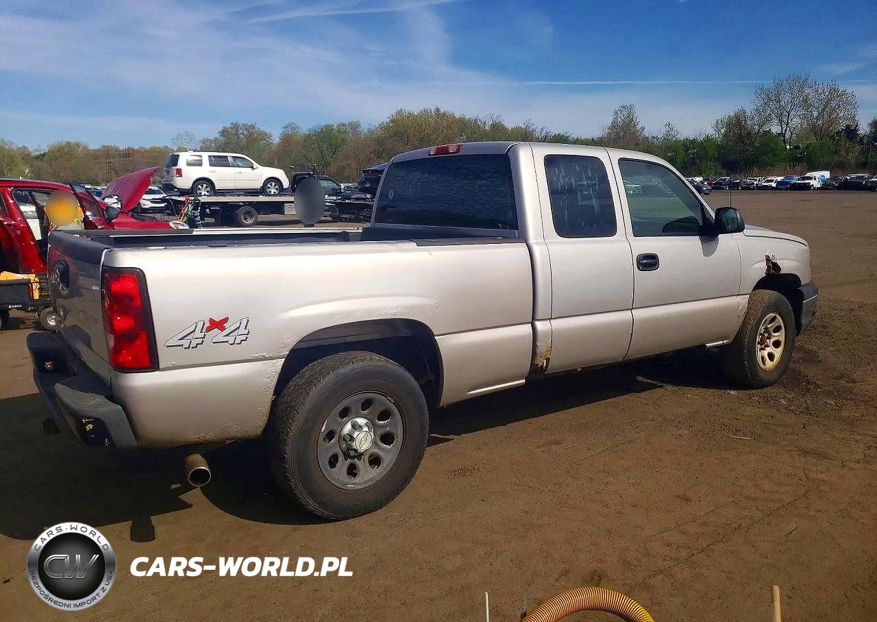 2007 Chevrolet Silverado K1500 Classic VIN:2GCEK19B171121161 - 3