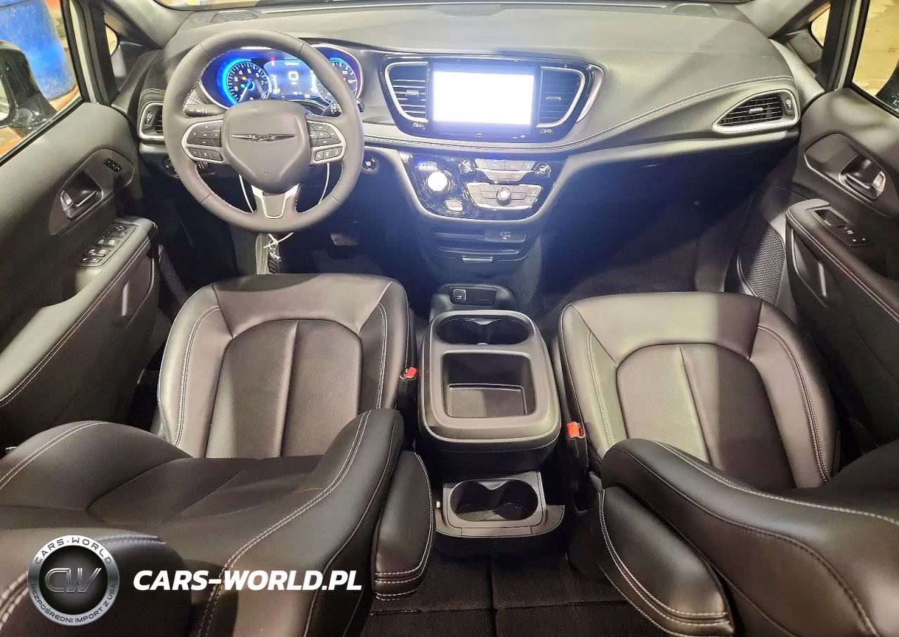 2026 Chrysler Pacifica Select VIN:2C4RC1BGXTR172819 - 8