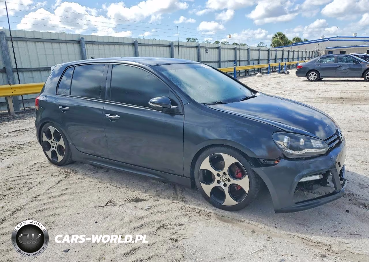2010 Volkswagen Gti VIN:WVWGV7AJXAW313569 - 4