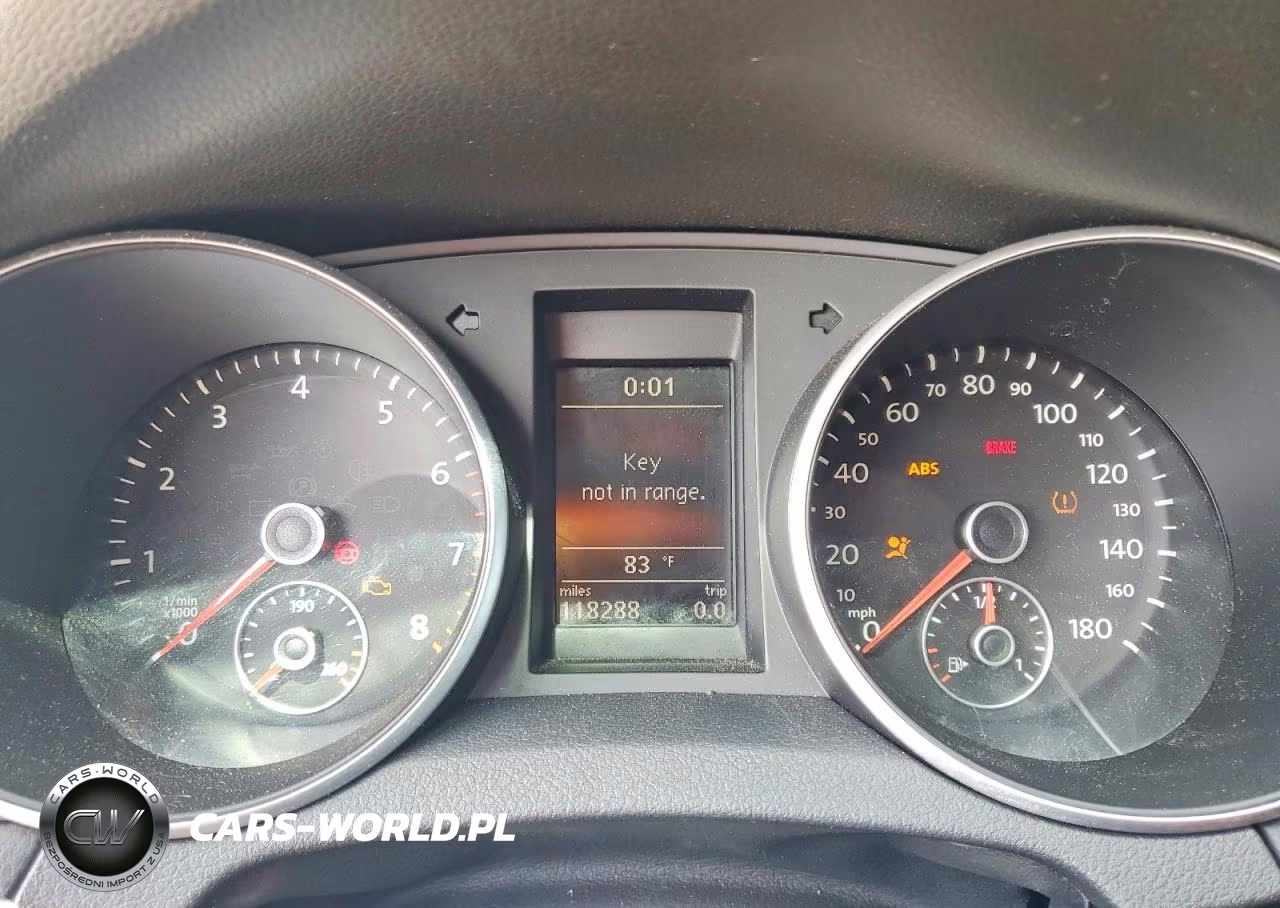 2010 Volkswagen Gti VIN:WVWGV7AJXAW313569 - 9