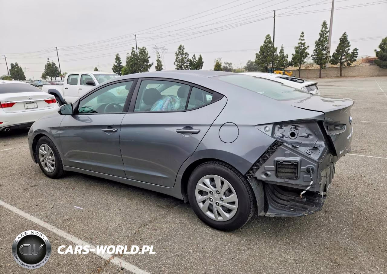 2019 Hyundai Elantra Se VIN:KMHD74LFXKU808478 - 2