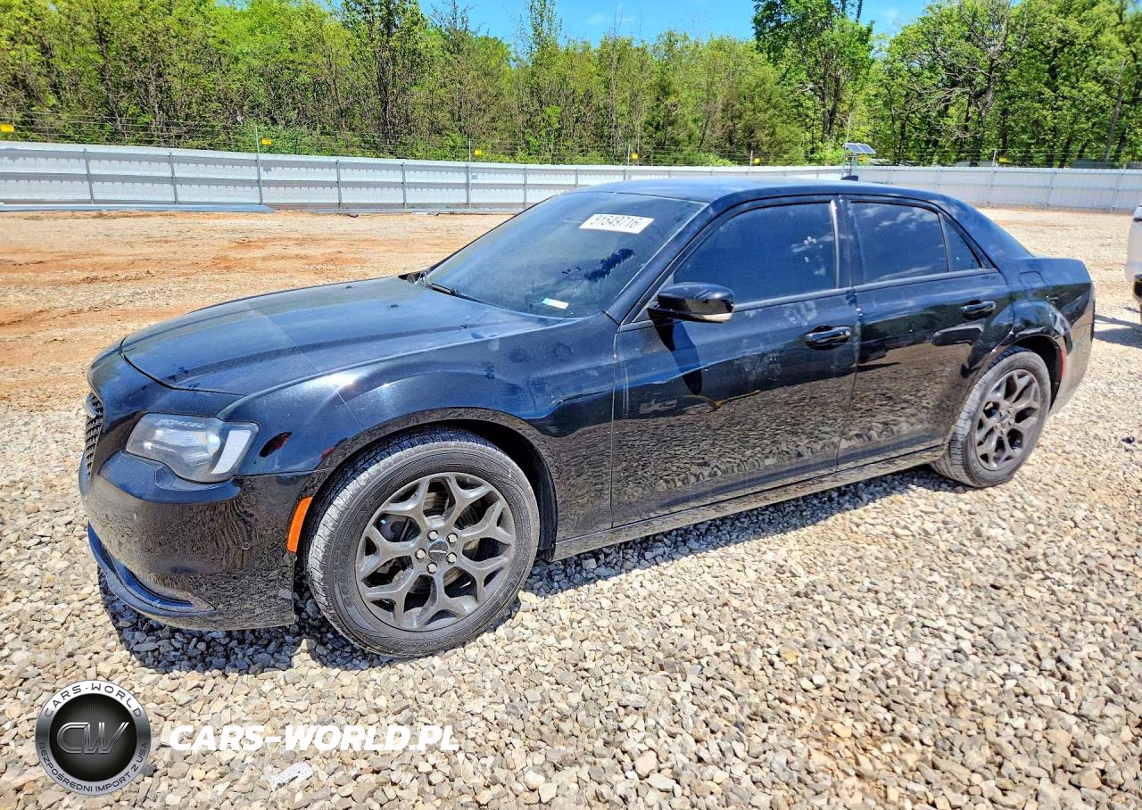 2018 Chrysler 300 S