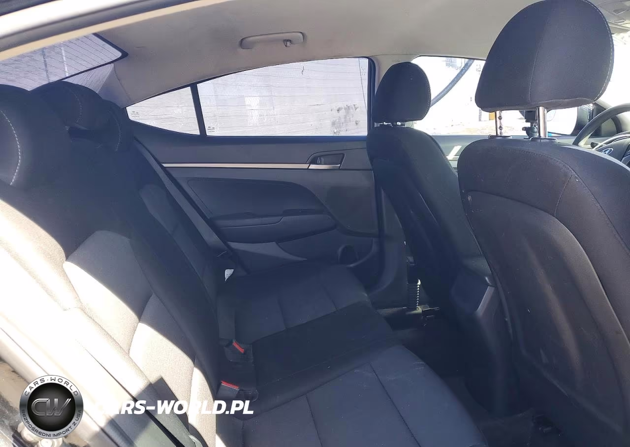 2018 Hyundai Elantra Se VIN:5NPD74LFXJH279739 - 10