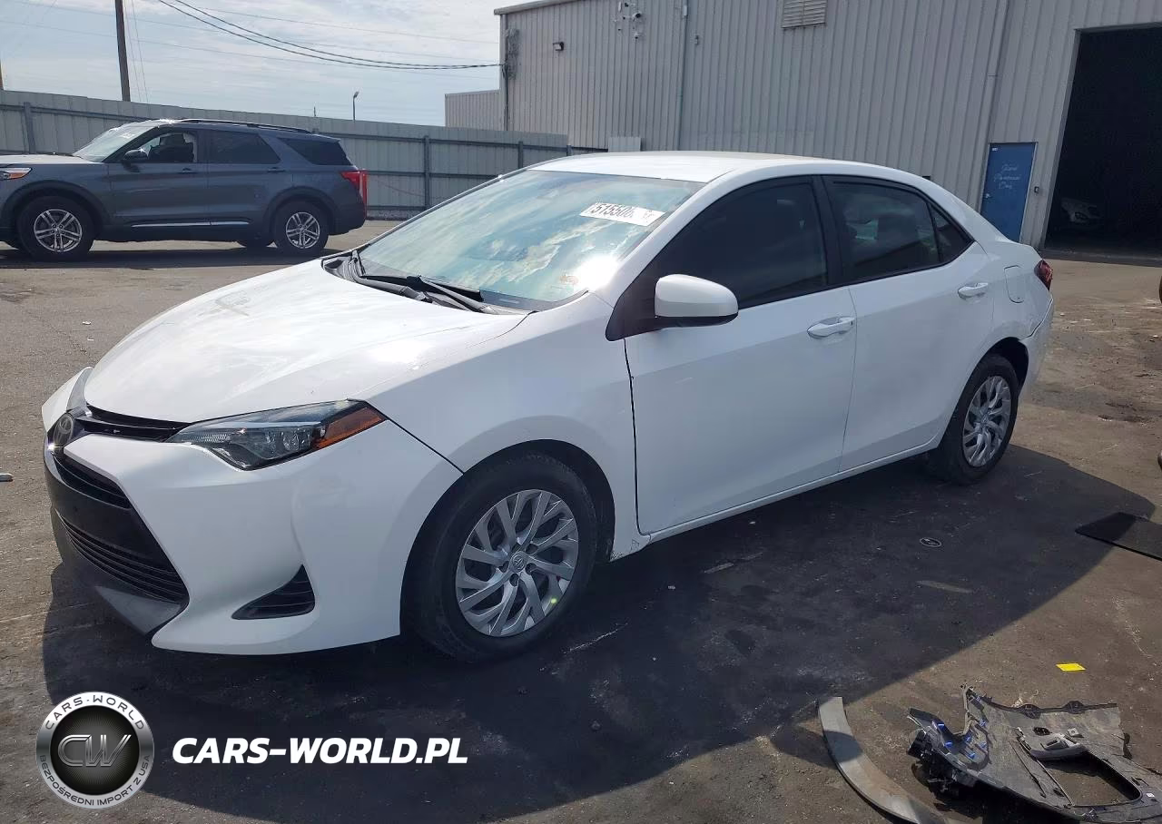2018 Toyota Corolla Le – zdjęcie 1 z 12