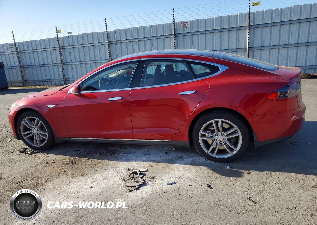 2014 Tesla Model S VIN:5YJSA1H1XEFP62351 - 2