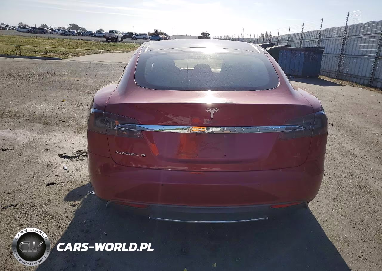 2014 Tesla Model S VIN:5YJSA1H1XEFP62351 - 6