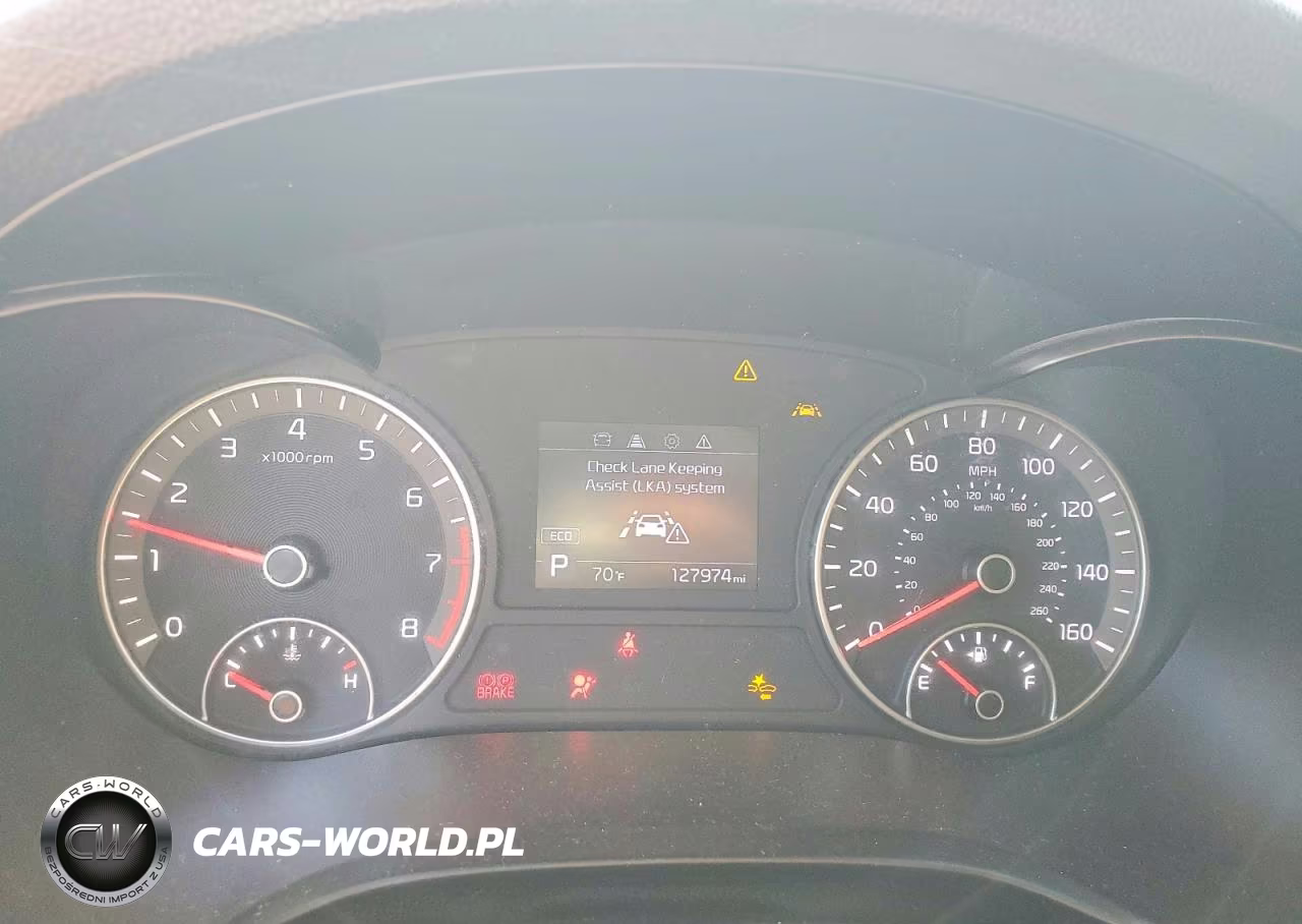 2019 Kia Optima Lx VIN:5XXGT4L30KG292589 - 9