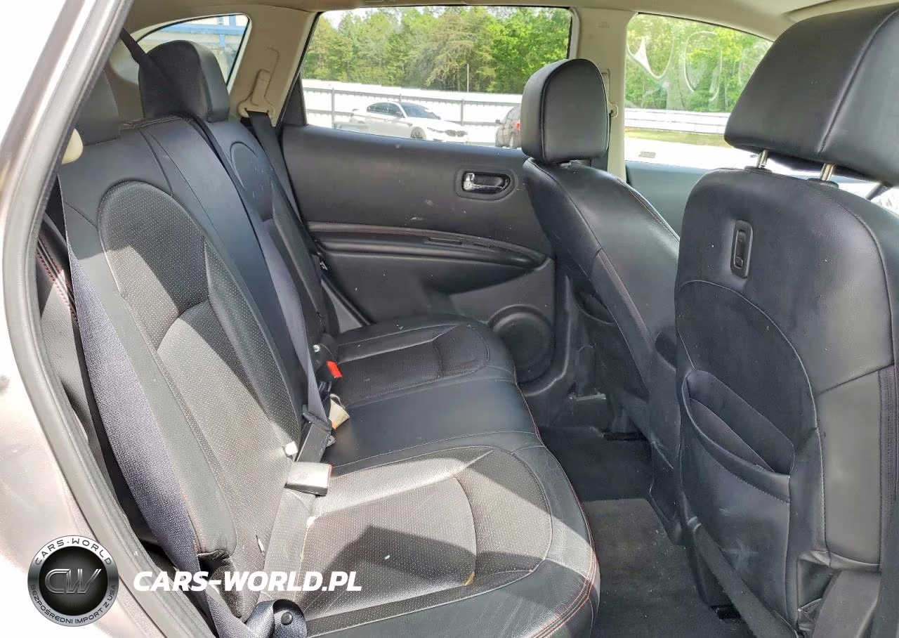 2011 Nissan Rogue S VIN:JN8AS5MV2BW666556 - 11