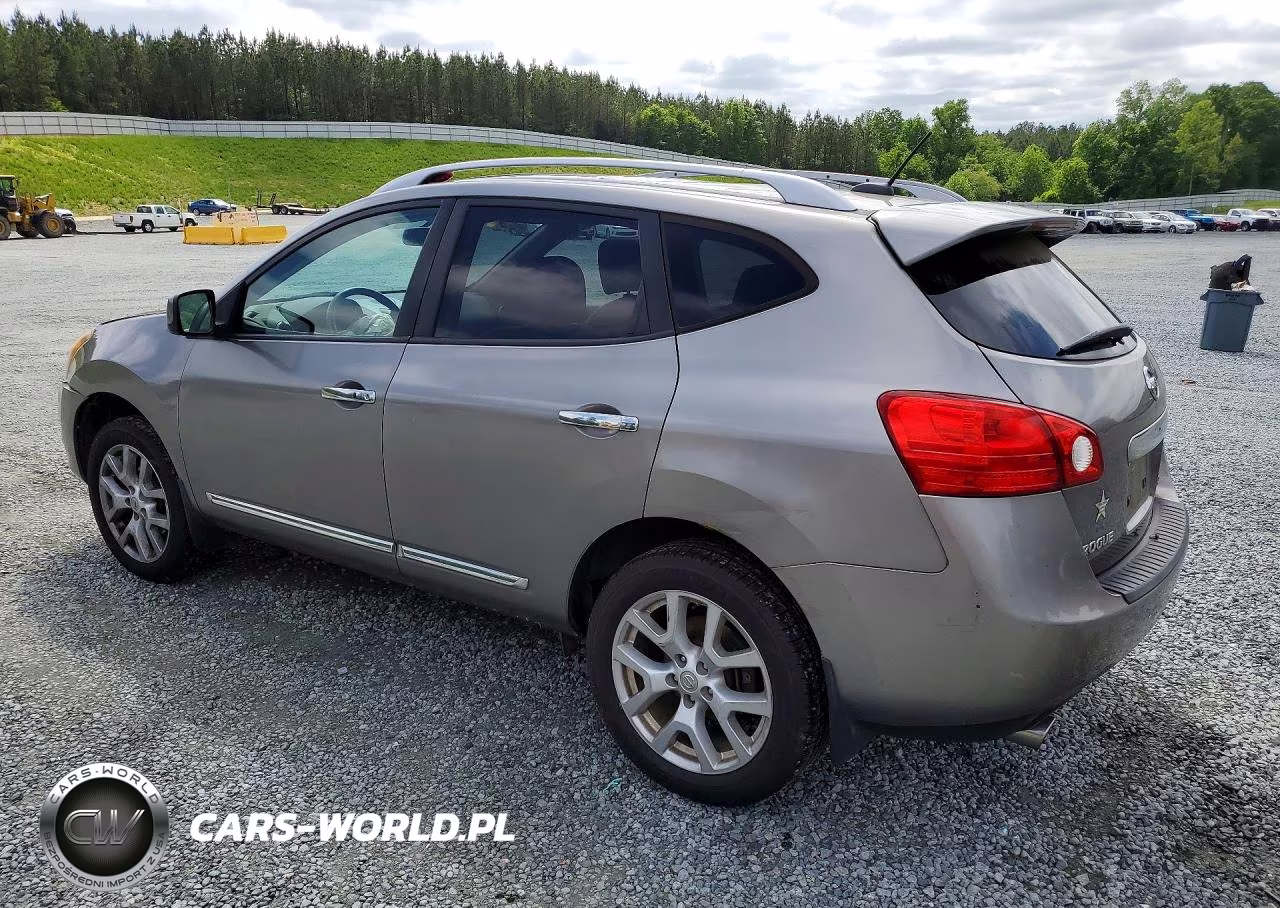 2011 Nissan Rogue S VIN:JN8AS5MV2BW666556 - 2