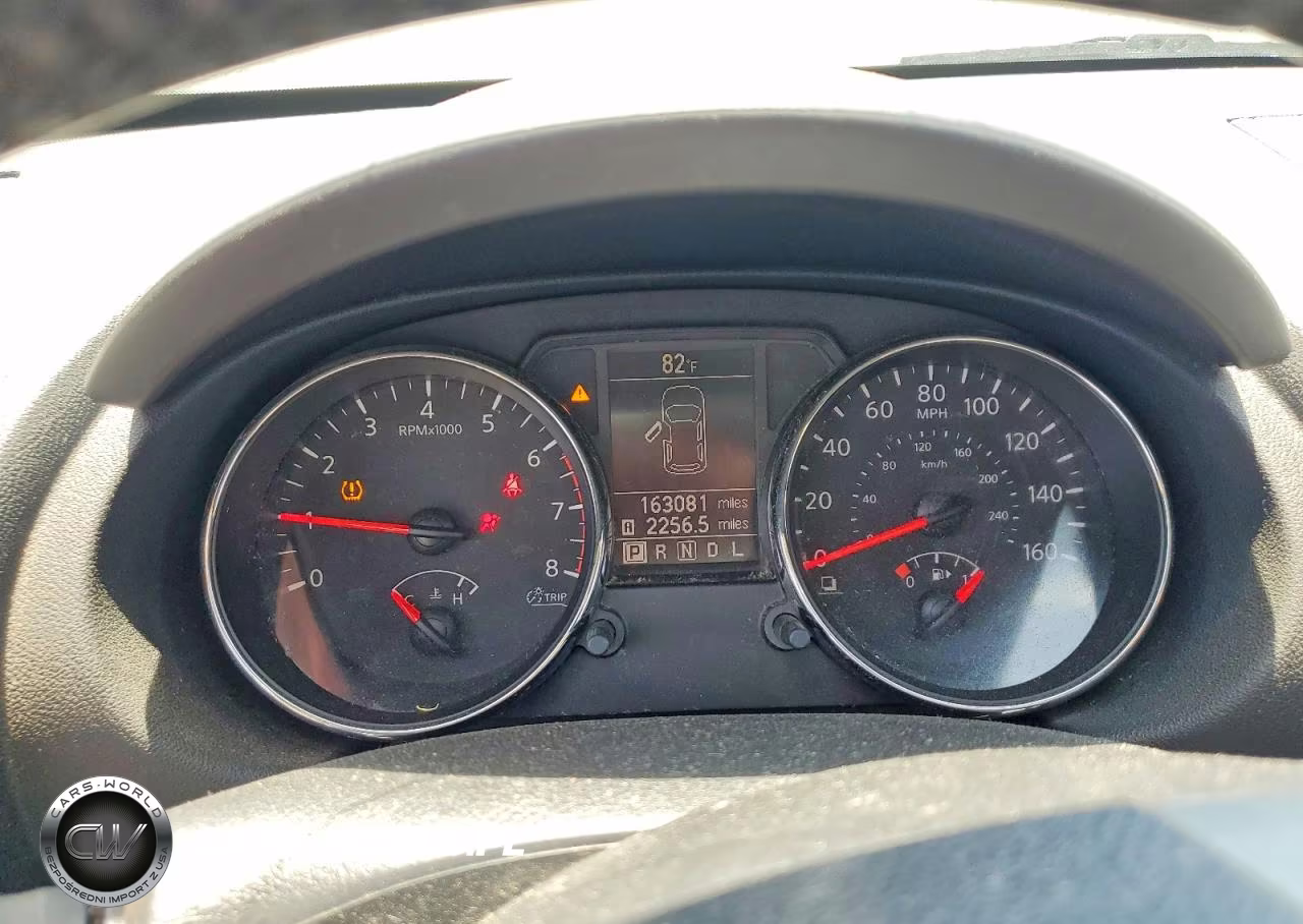 2011 Nissan Rogue S VIN:JN8AS5MV2BW666556 - 9