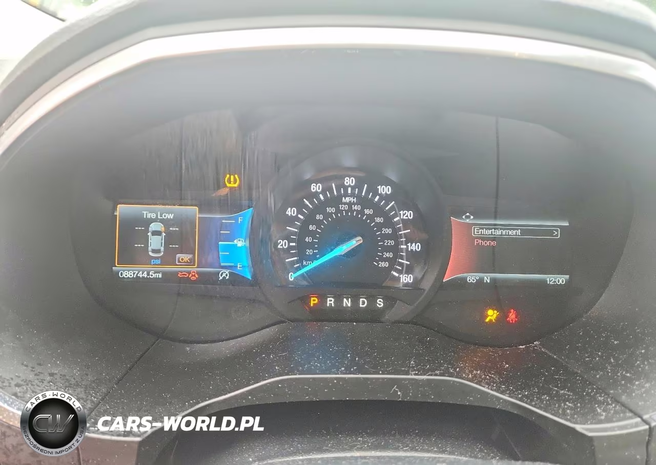 2019 Ford Edge Titanium VIN:2FMPK3K9XKBC45617 - 9