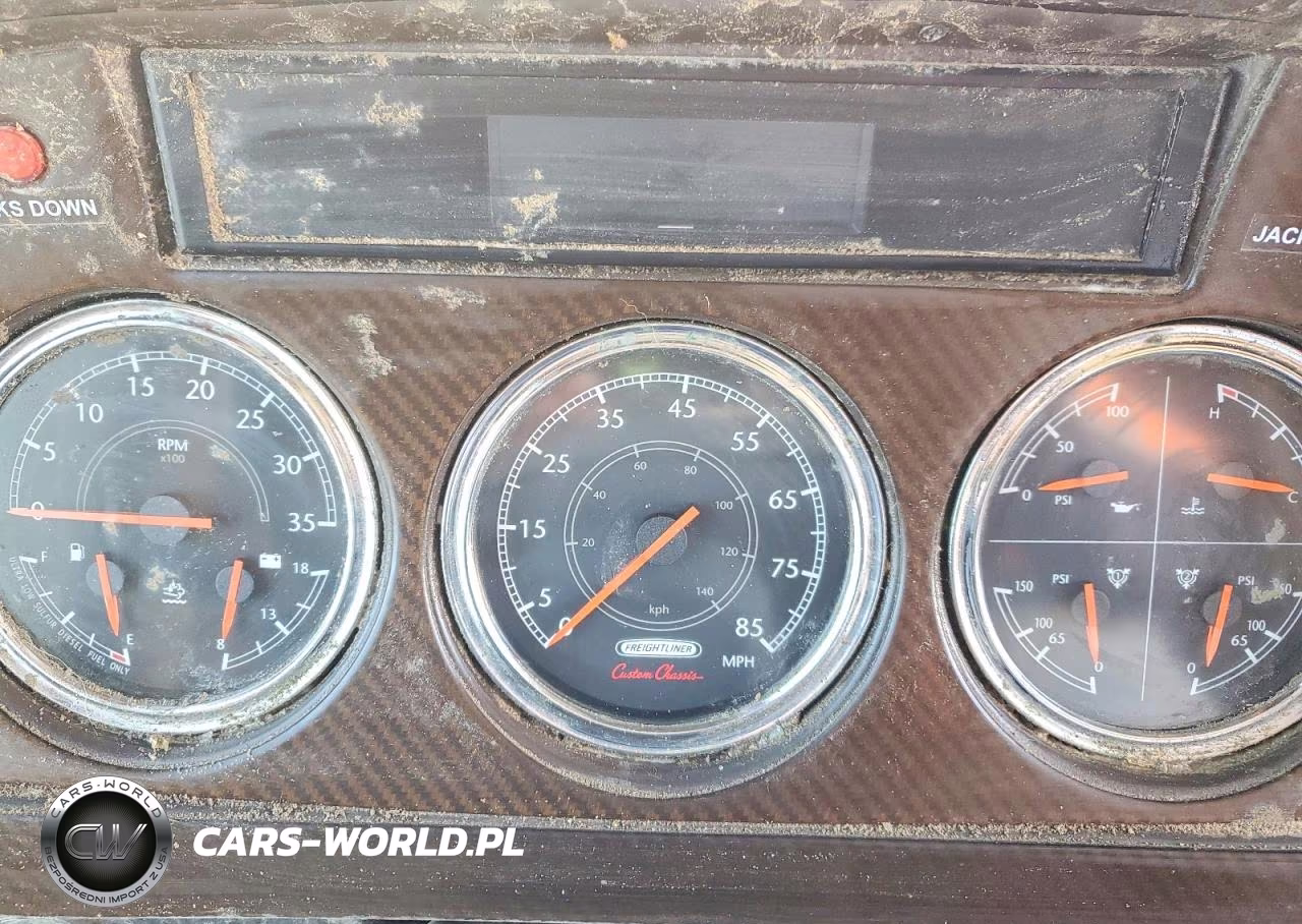 2013 Freightliner Chassis Xc VIN:4UZFCUCYXDCFH4906 - 8