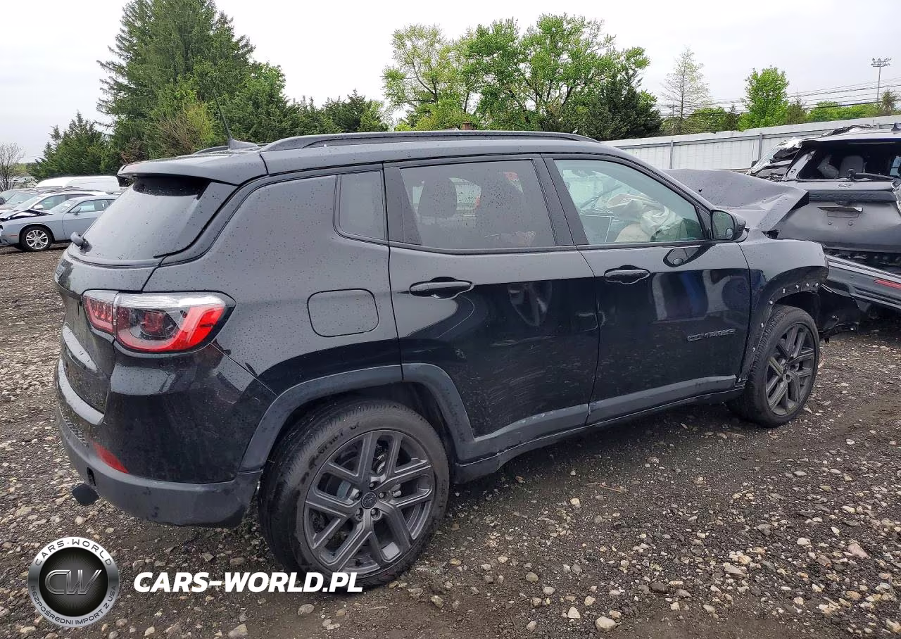 2026 Jeep Compass Latitude VIN:3C4NJDBN3TT200090 - 3
