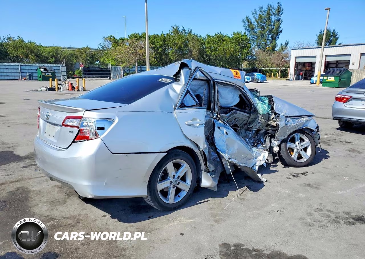 2013 Toyota Camry Se VIN:4T1BF1FK4DU224162 - 3