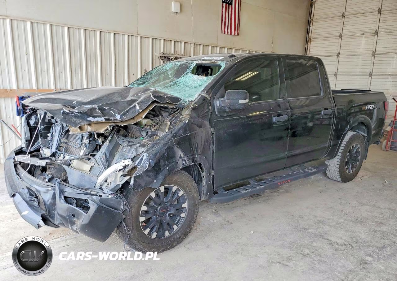 2021 Nissan Titan Pro-4X – zdjęcie 1 z 13