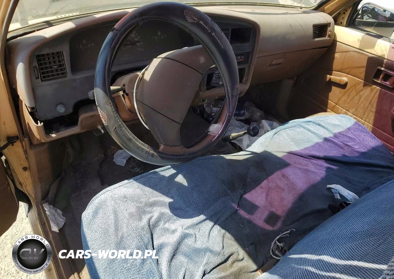 1990 Toyota Pickup Base VIN:JT4RN81A3L0052046 - 8