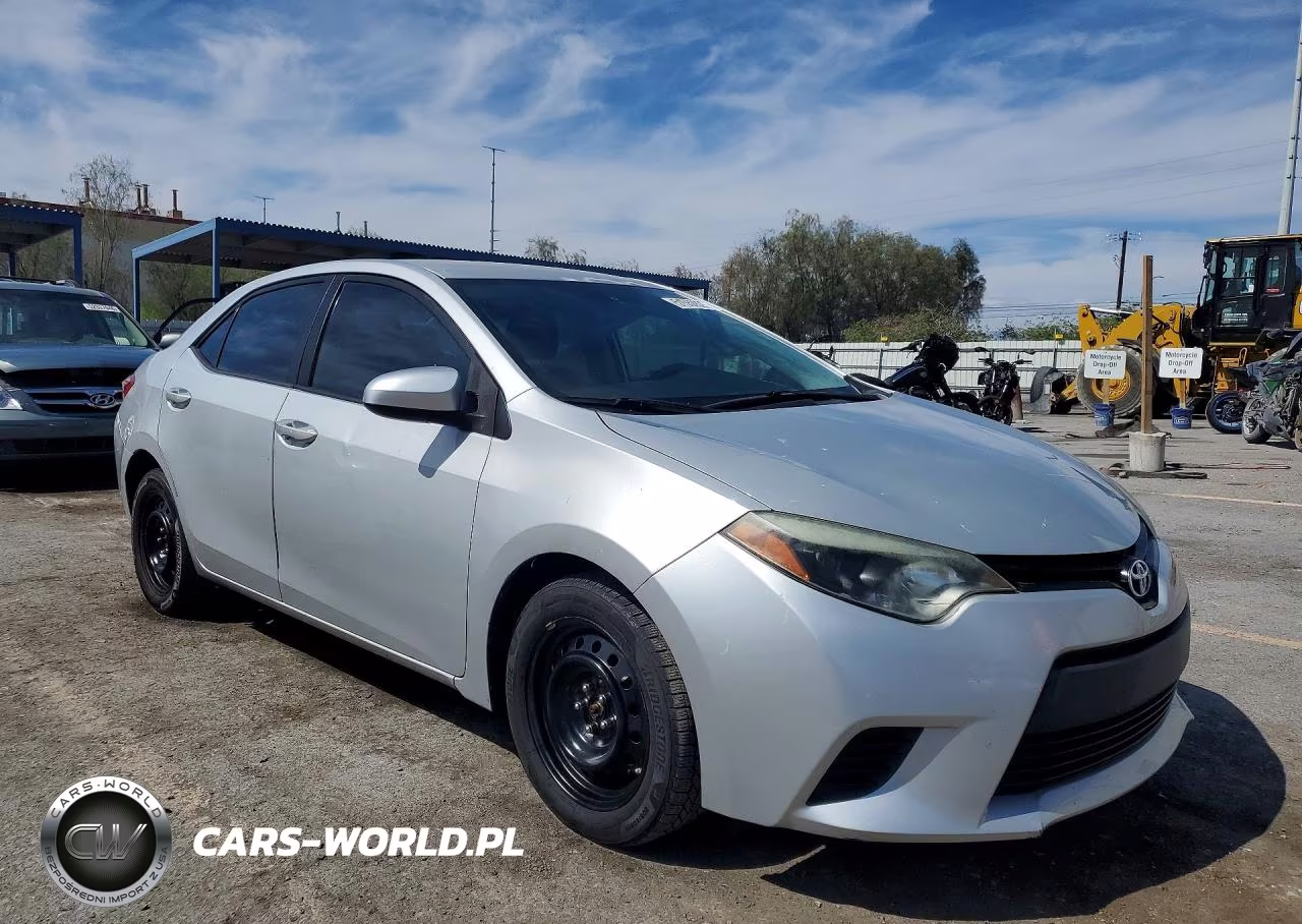 2014 Toyota Corolla Le VIN:2T1BURHE6EC024933 - 4