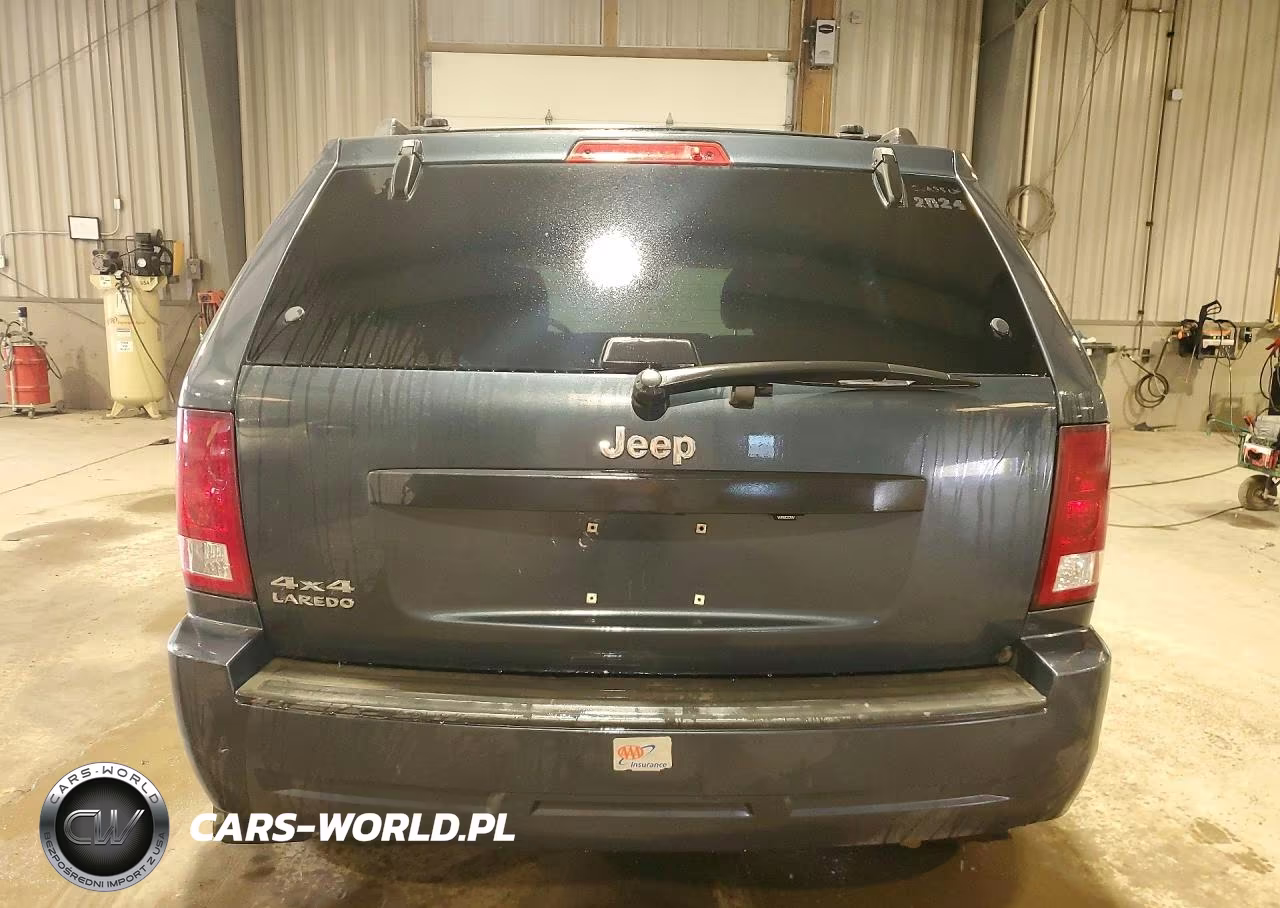 2007 Jeep Grand Cherokee Laredo VIN:1J8GR48K37C652792 - 6