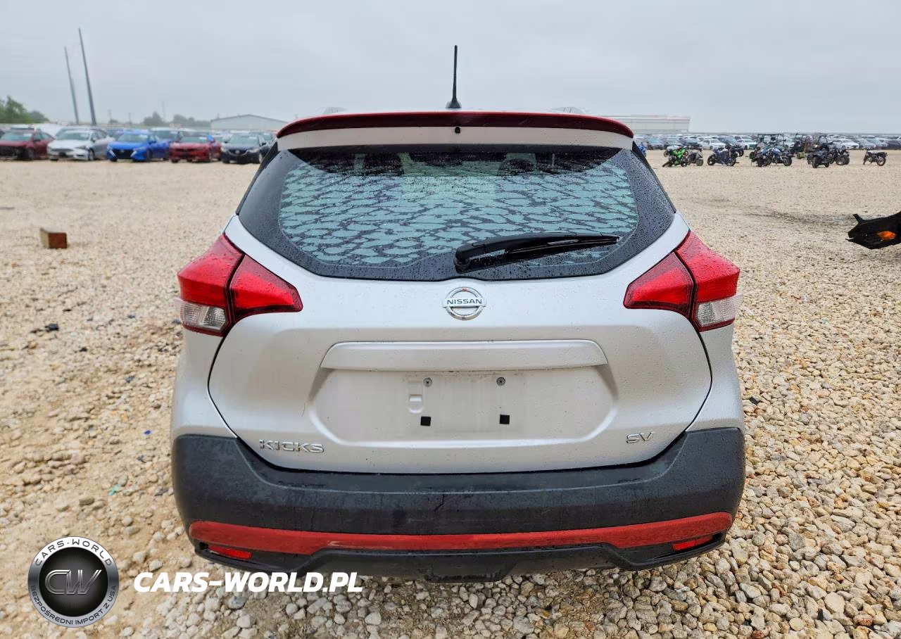 2018 Nissan Kicks Sv VIN:3N1CP5CUXJL545375 - 6