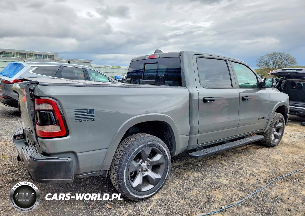 2020 Ram 1500 Big Horn VIN:1C6SRFFTXLN402464 - 3