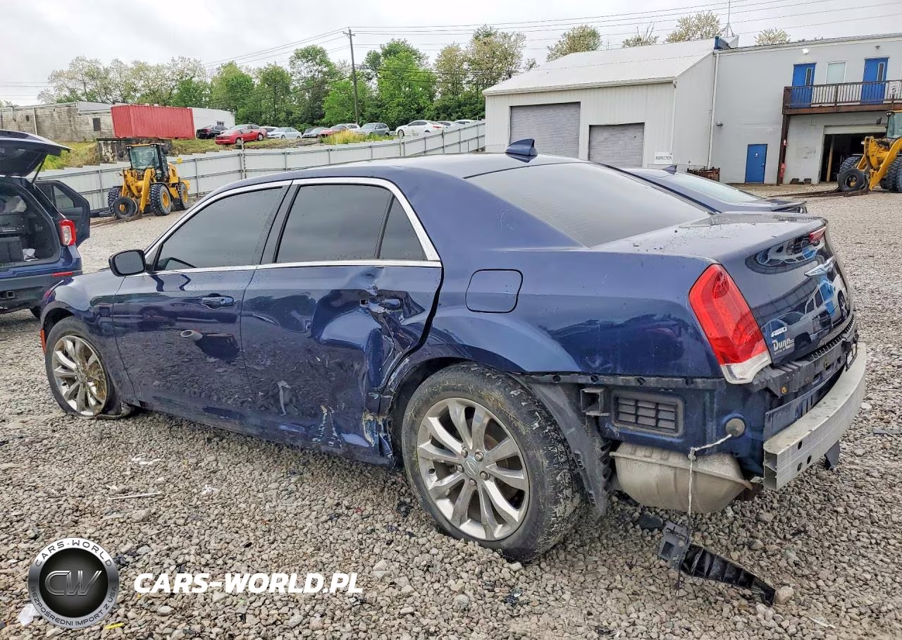 2017 Chrysler 300 Limited VIN:2C3CCARG0HH507020 - 2