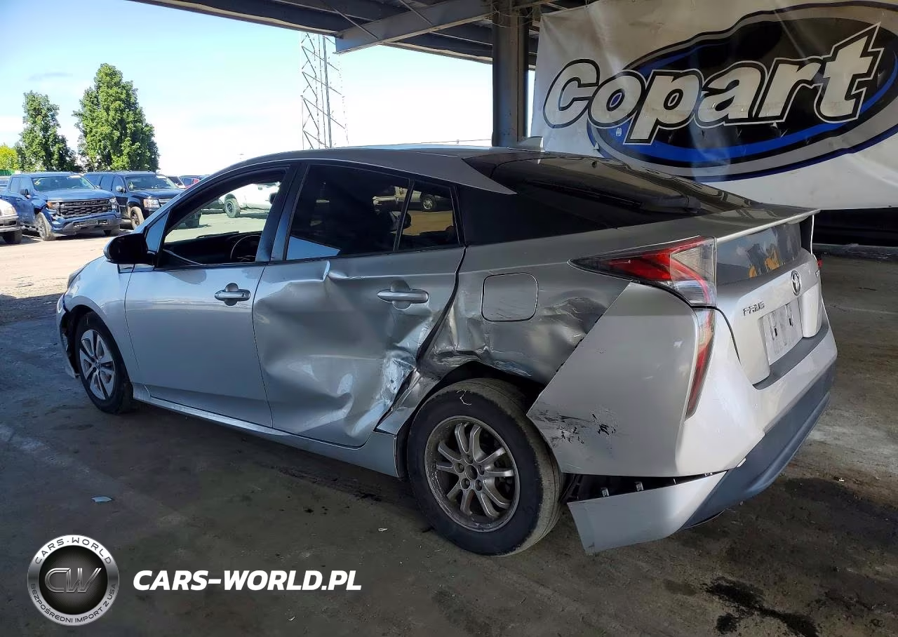 2016 Toyota Prius Four VIN:JTDKARFUXG3001265 - 2