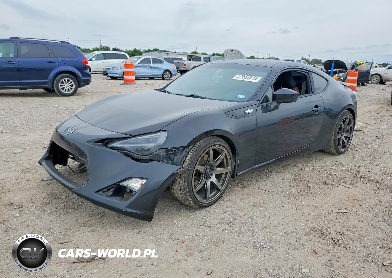 2016 Scion Fr-S Base – zdjęcie 1 z 12