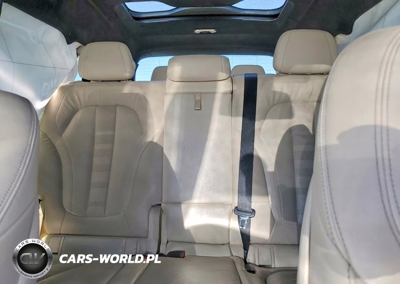 2022 BMW X7 xDrive40I VIN:5UXCW2C06N9K46801 - 10