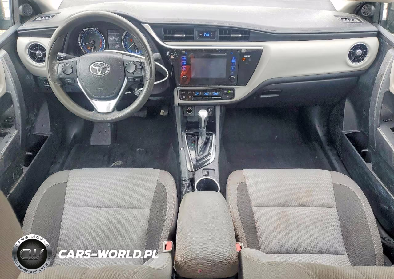 2017 Toyota Corolla Le VIN:2T1BURHEXHC835025 - 8