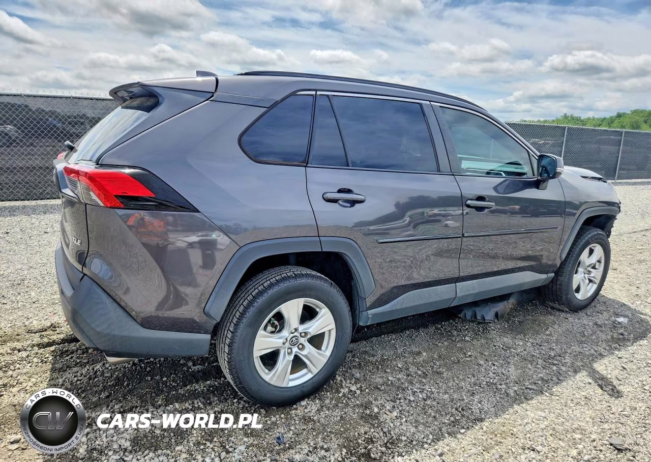 2020 Toyota Rav4 Xle VIN:2T3W1RFV8LW086317 - 3