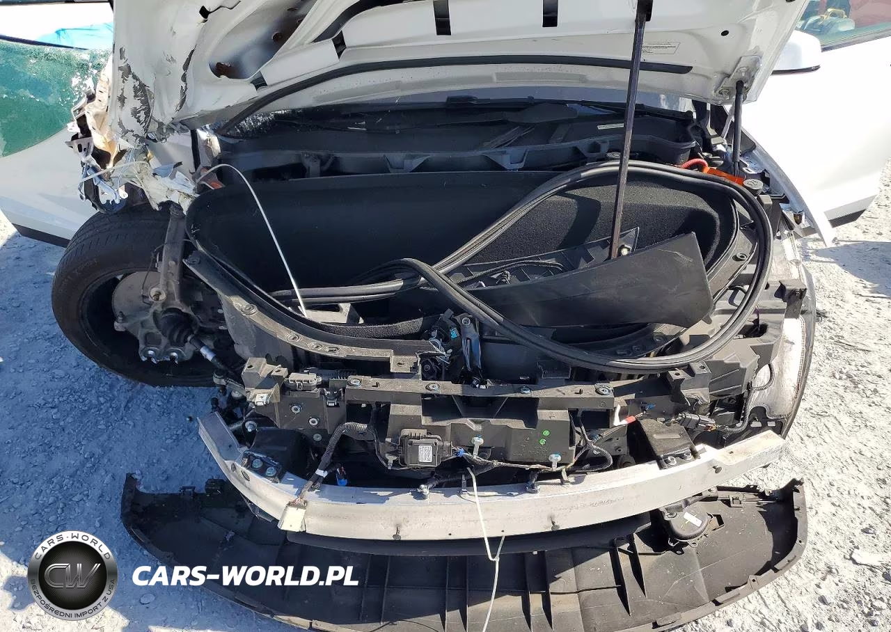 2022 Tesla Model X VIN:7SAXCBE60NF355101 - 11