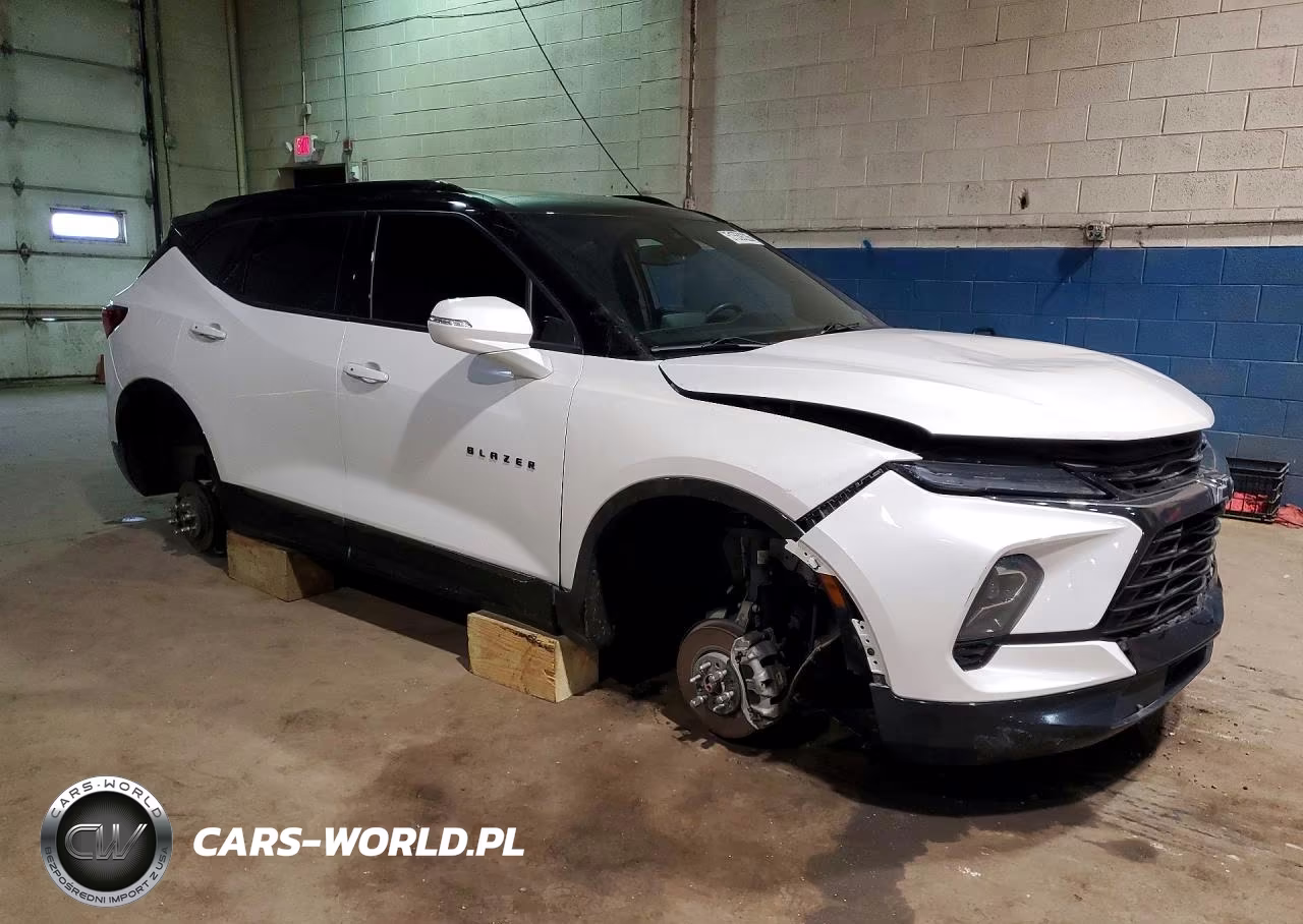 2023 Chevrolet Blazer Rs VIN:3GNKBKRS8PS198453 - 4
