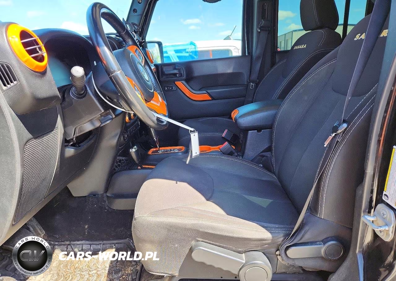2014 Jeep Wrangler Unlimited Sahara VIN:1C4BJWEG5EL233263 - 7