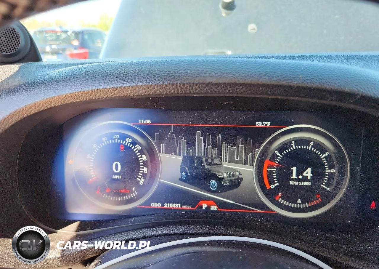 2014 Jeep Wrangler Unlimited Sahara VIN:1C4BJWEG5EL233263 - 9