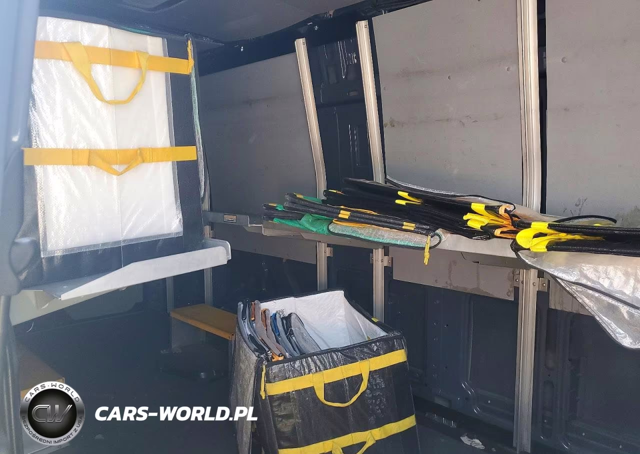 2019 Mercedes Benz Sprinter 2500 Delivery Van VIN:WD4PF1CD2KP152699 - 11
