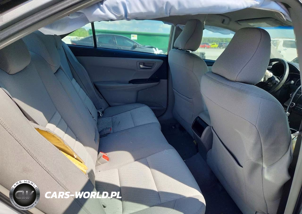 2015 Toyota Camry Hybrid Le VIN:4T1BD1FK4FU166000 - 10