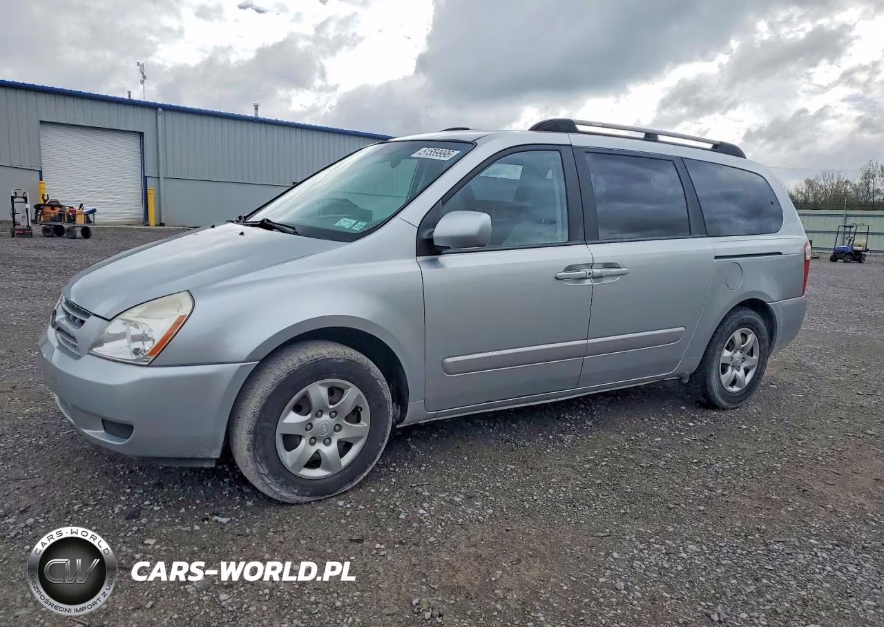 2008 Kia Sedona Lx