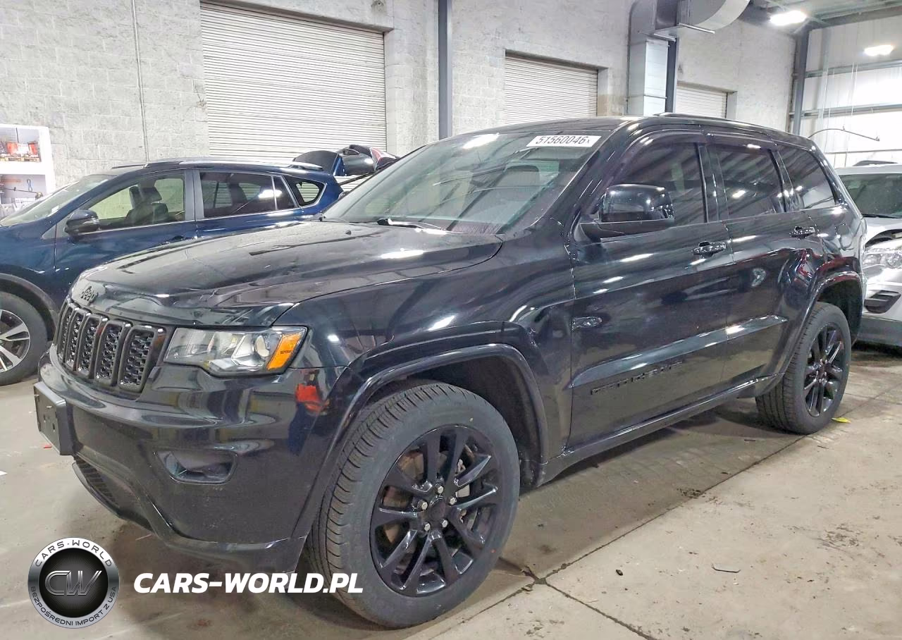 2020 Jeep Grand Cherokee Laredo