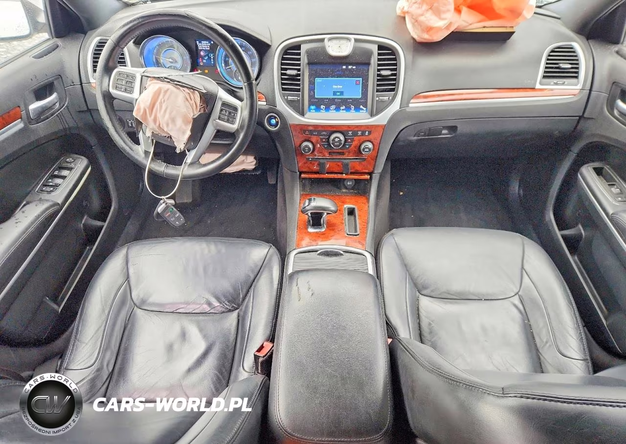 2013 Chrysler 300 VIN:2C3CCAAG9DH530009 - 8