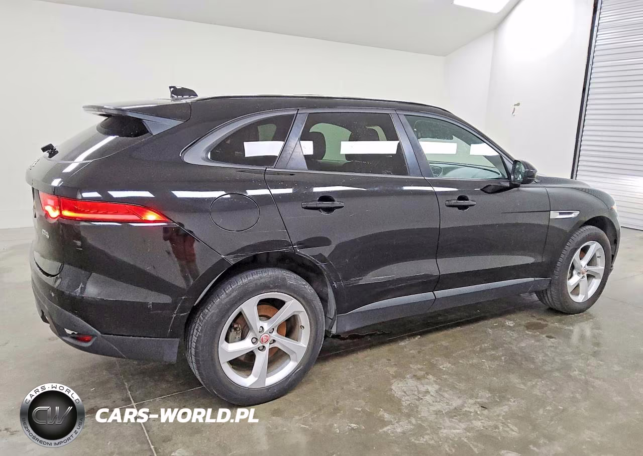 2018 Jaguar F-Pace Premium VIN:SADCJ2FX0JA287852 - 3