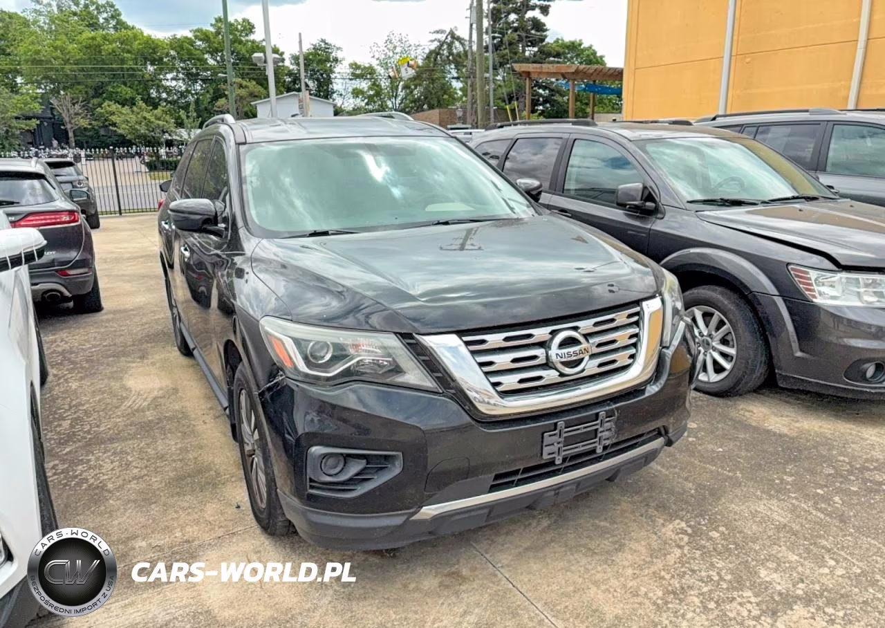 2017 NISSAN PATHFINDER