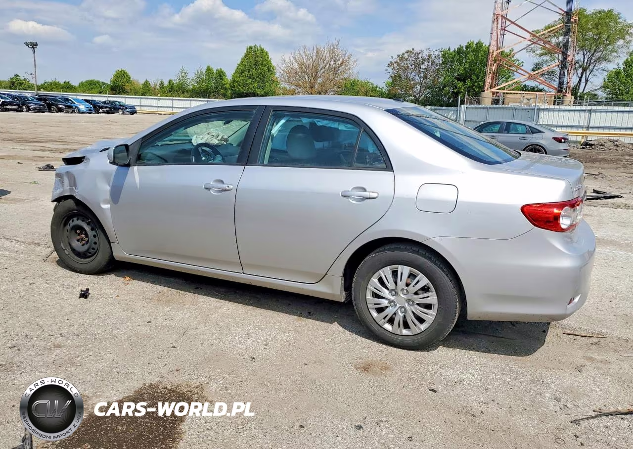 2011 Toyota Corolla Le VIN:2T1BU4EE1BC572115 - 2