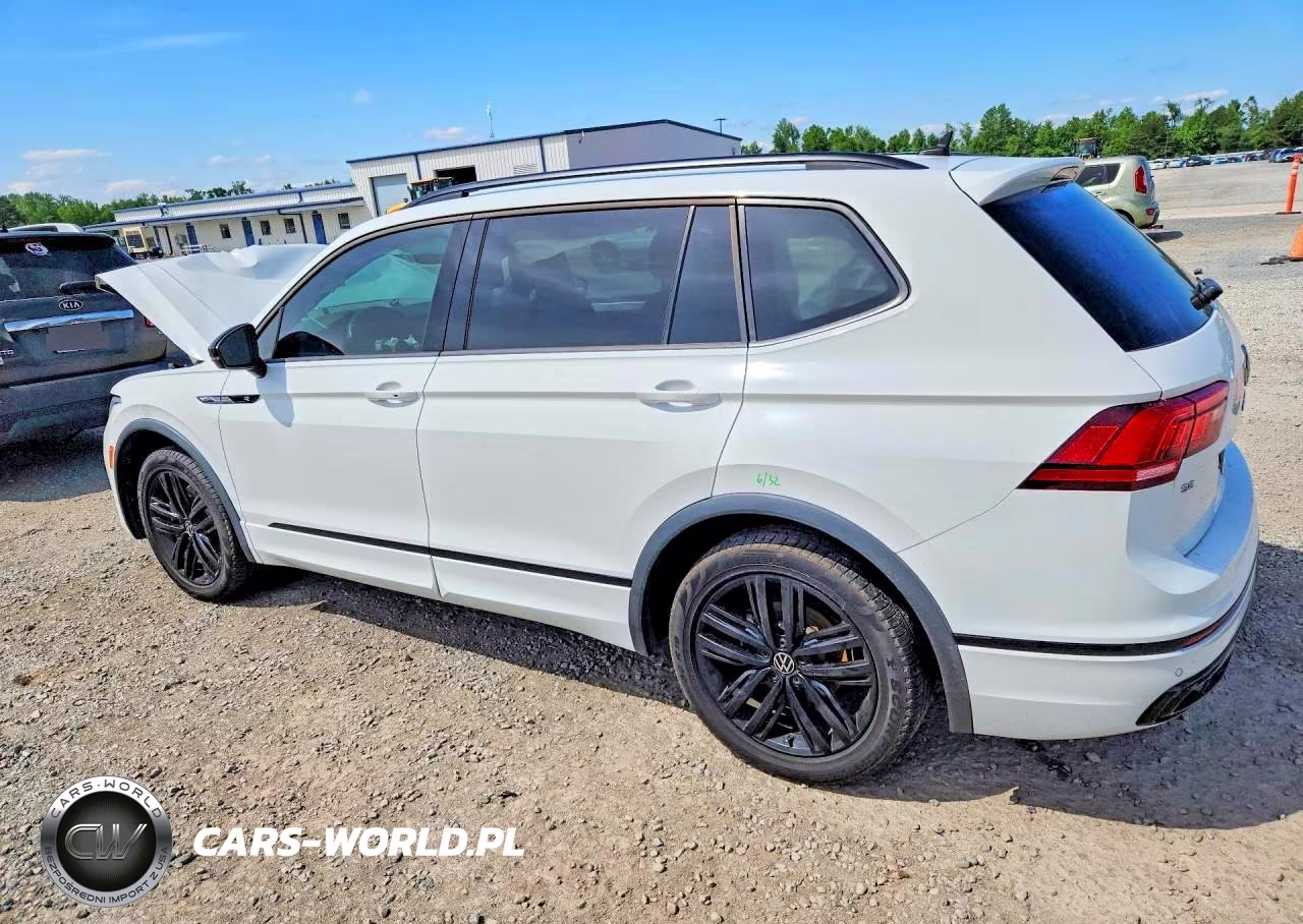 2022 Volkswagen Tiguan Se R-Line Black VIN:3VVCB7AX3NM027789 - 2