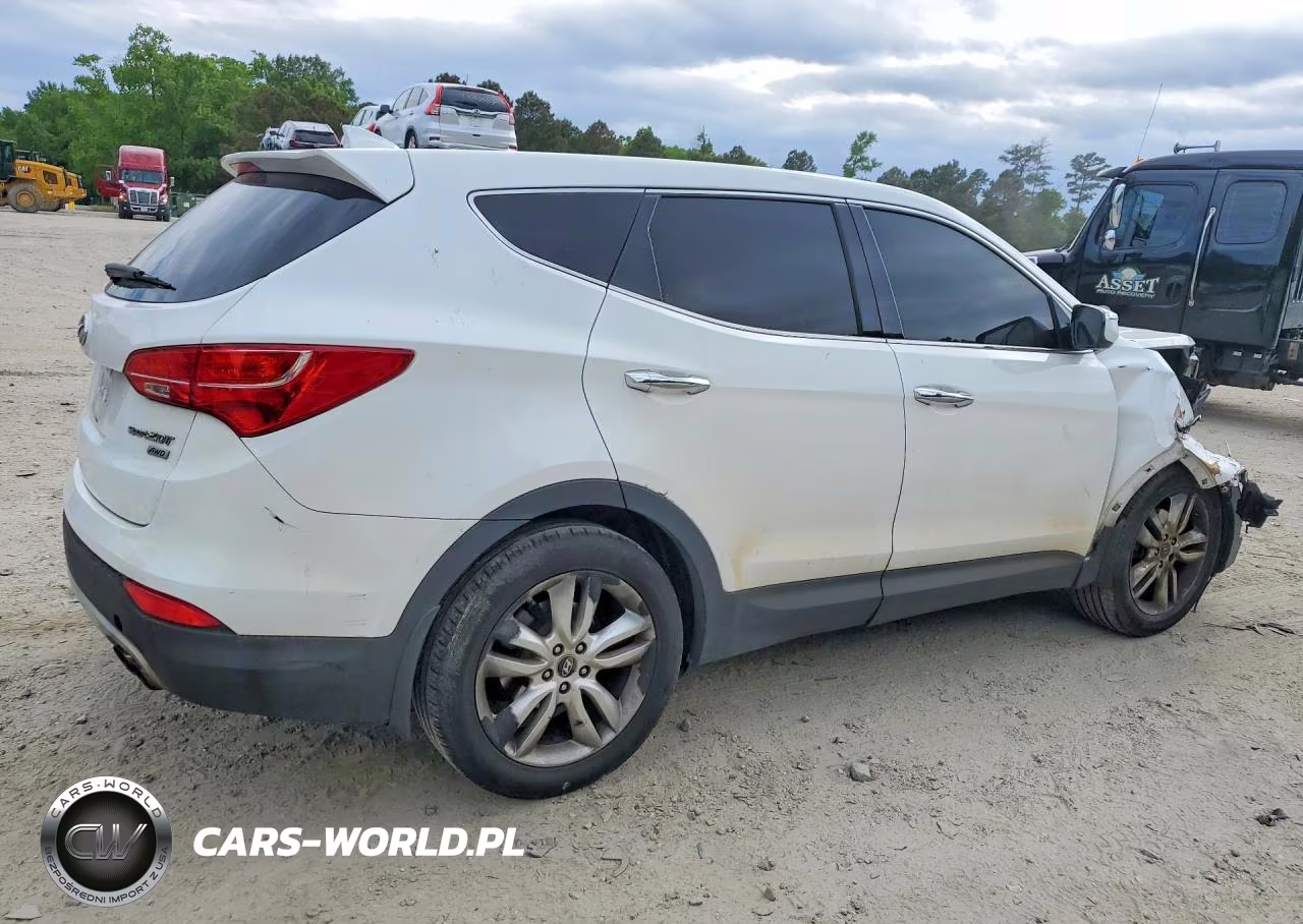 2013 Hyundai Santa Fe Sport 2.0T VIN:5XYZWDLA5DG064715 - 3