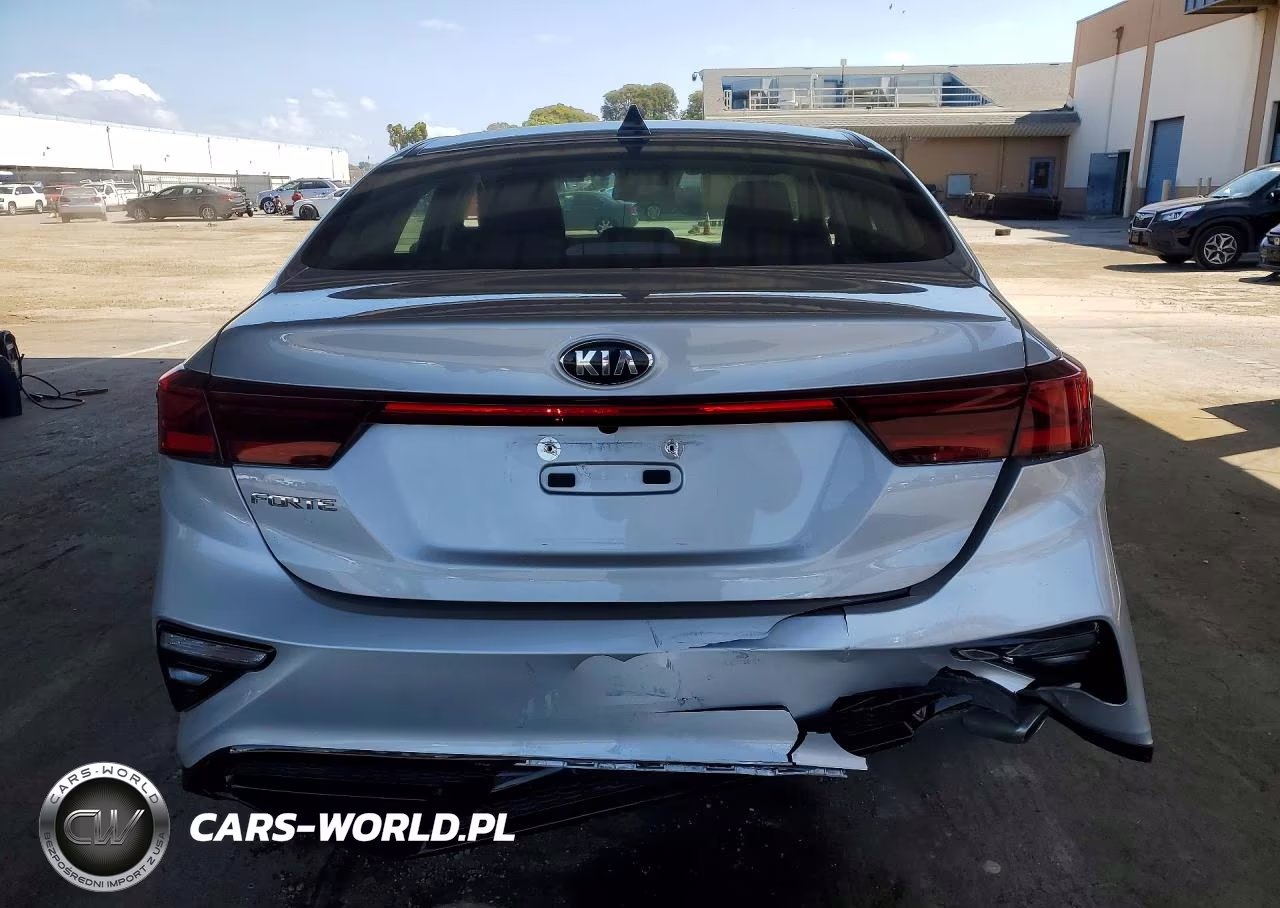 2021 Kia Forte Lxs VIN:3KPF24AD2ME349090 - 6