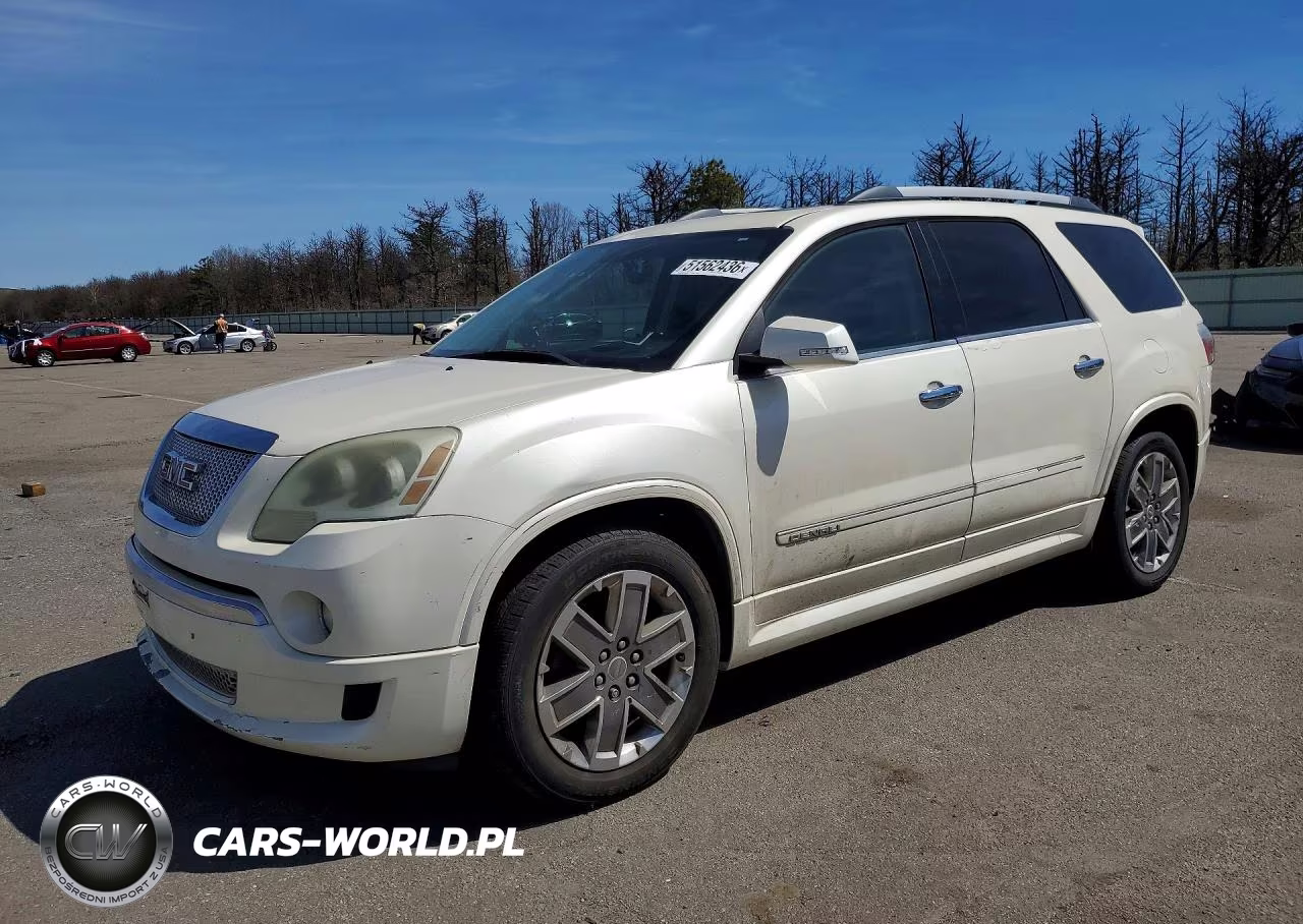 2011 GMC Acadia Denali