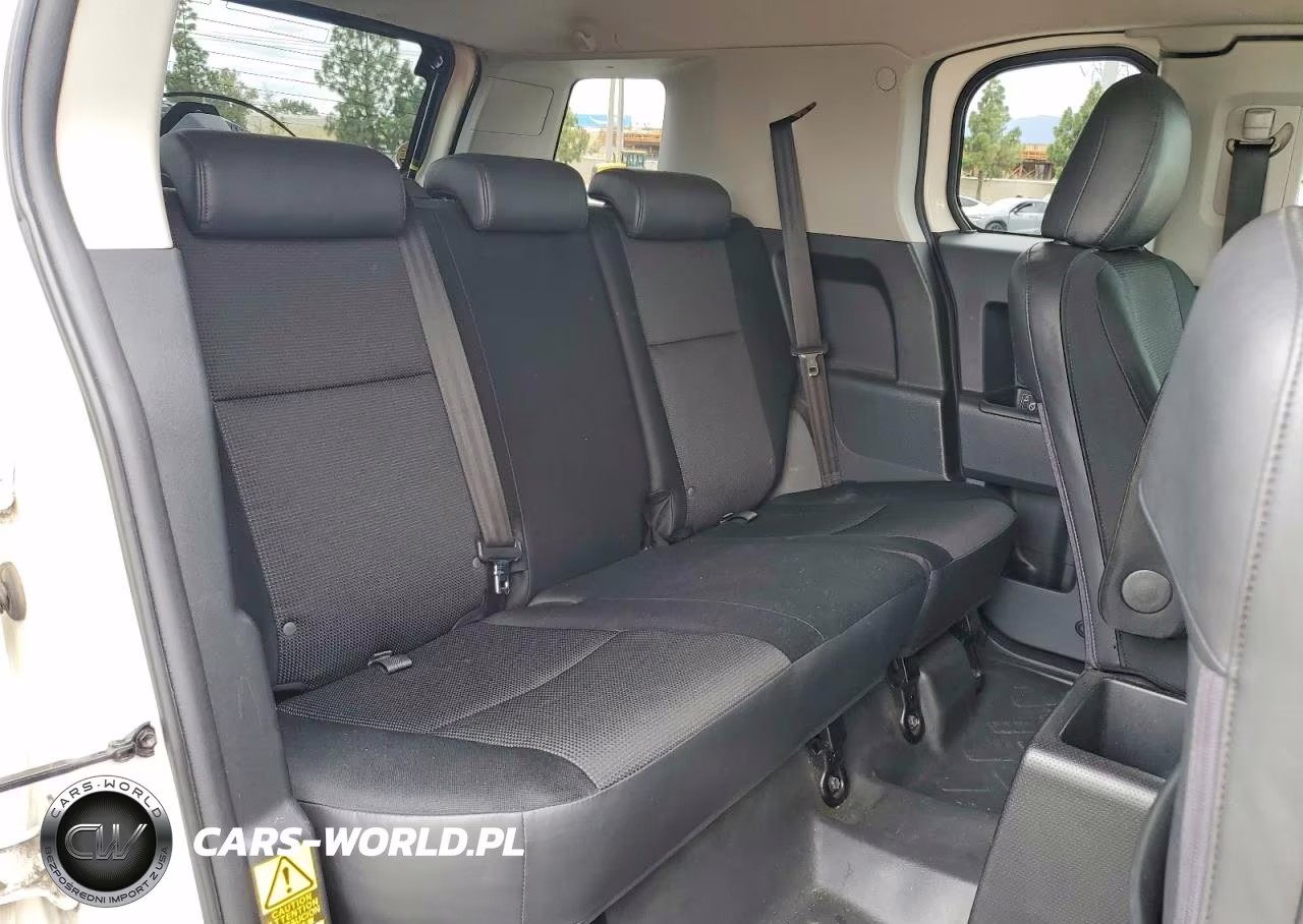 2010 Toyota Fj Cruiser Base VIN:JTEBU4BF4AK092835 - 10