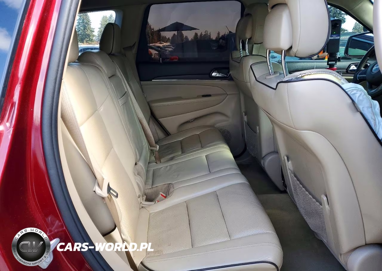 2019 Jeep Grand Cherokee Overland VIN:1C4RJECG5KC597321 - 10