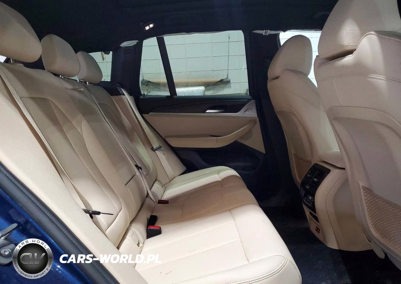 2020 BMW X3 xDrive30I VIN:5UXTY5C08LLT38987 - 11